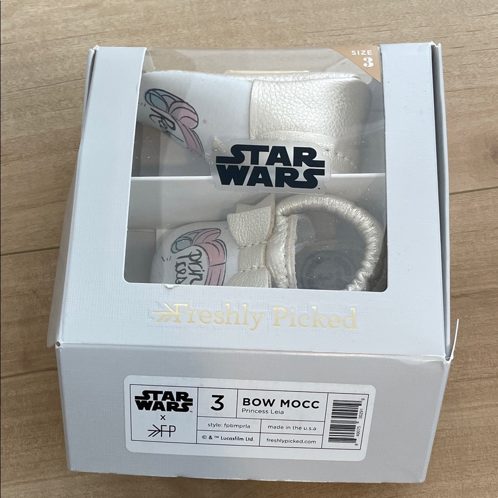 Freshly Picked Star Wars Princess Leia Moccasins - Cream